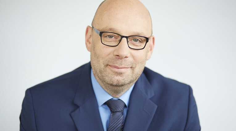 Veit Hartmann Wissenschaftlicher Mitarbeiter Fachbereich Arbeitszeit und Vergütung ifaa