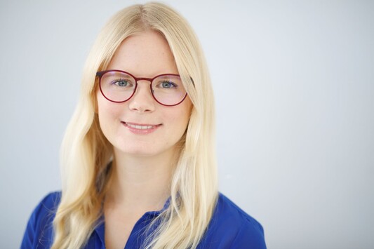 Julia Schumacher Mitarbeiterin Administration Public Relations Services ifaa